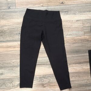 Black High-Waist Women's Leggings with Side Pockets
